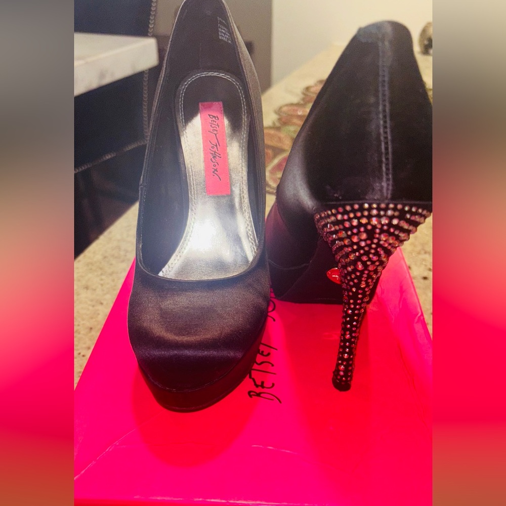satin  black heels